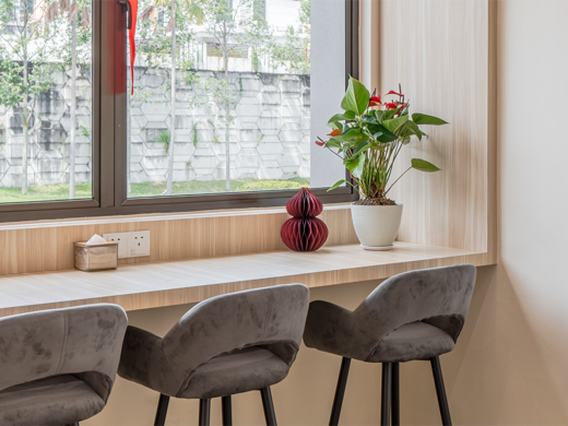 Expanded cafe space