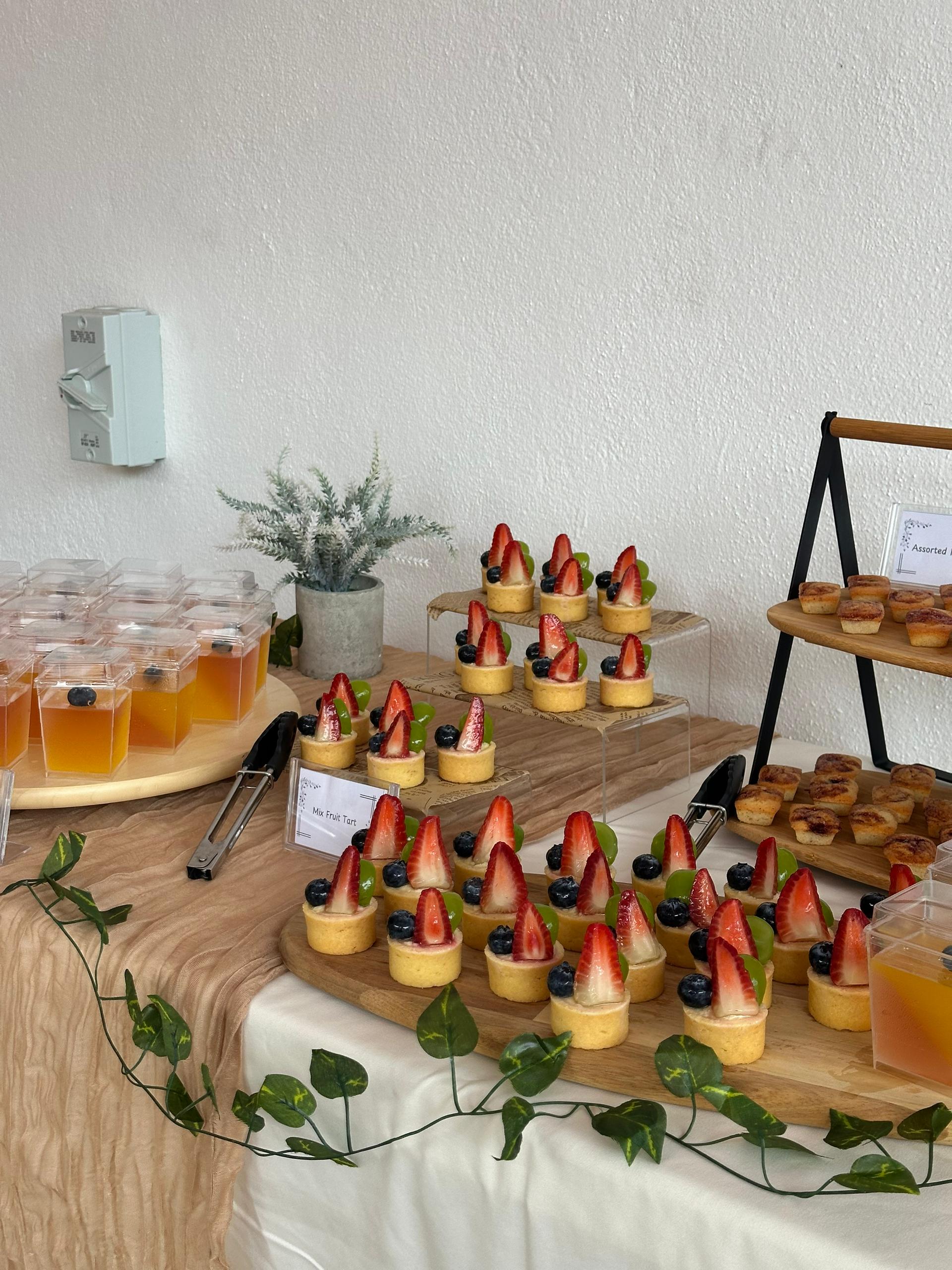 Catering display